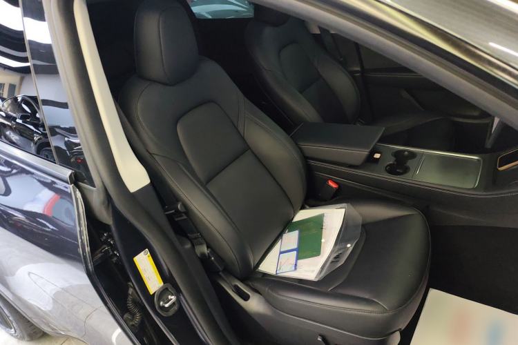 Used Tesla Model Y 2024 Rear-Wheel-Drive Version
