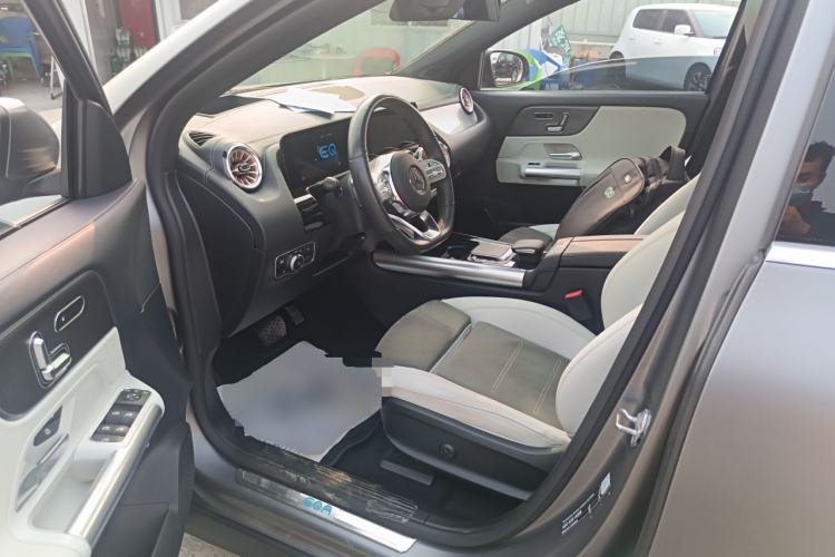 Used Mercedes-Benz EQA 2022 EQA 300 4MATIC Launch Edition
