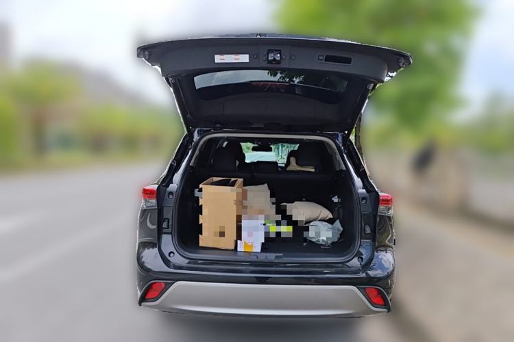 Used Toyota Highlander 2023 2.5L Smart Electric Hybrid Dual-Engine Four-Wheel Drive Prestige Version – 7 Seats
