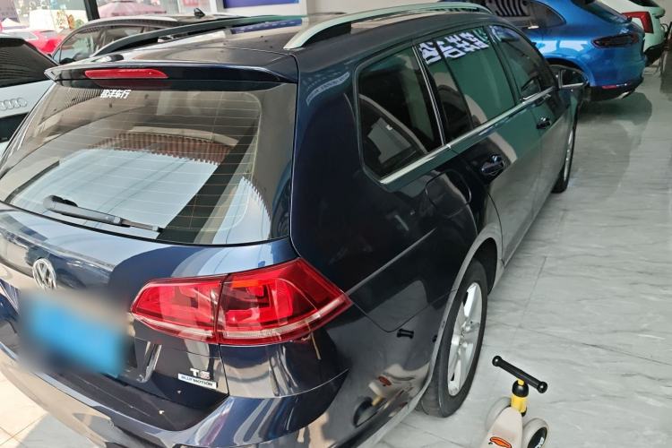 Used Volkswagen Golf 2014 1.4TSI Luxury Travel Edition
