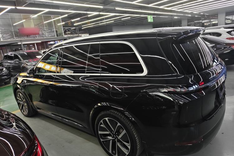 Used Li Auto L9 2022 Max model
