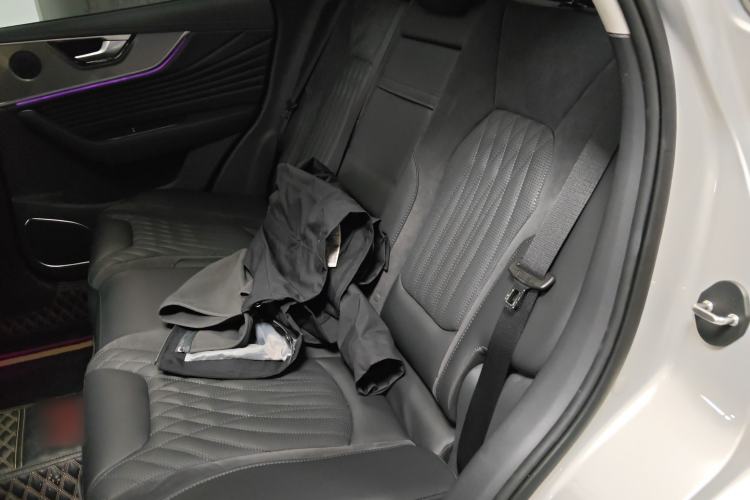 Used Hongqi HS5 2023 2.0T Four-Wheel Drive Flagship Pro Edition