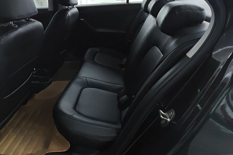 Used Volkswagen Santana 2015 1.6L Automatic Fashion Edition
