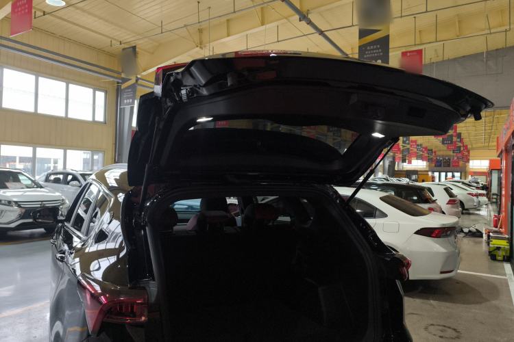 Used JETOUR X70 PLUS 2023 1.5T DCT Ziqiang PRO+ 5-Seater
