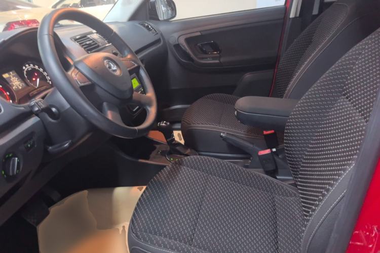 Used Skoda Fabia 2014 1.6L Automatic Sport Edition
