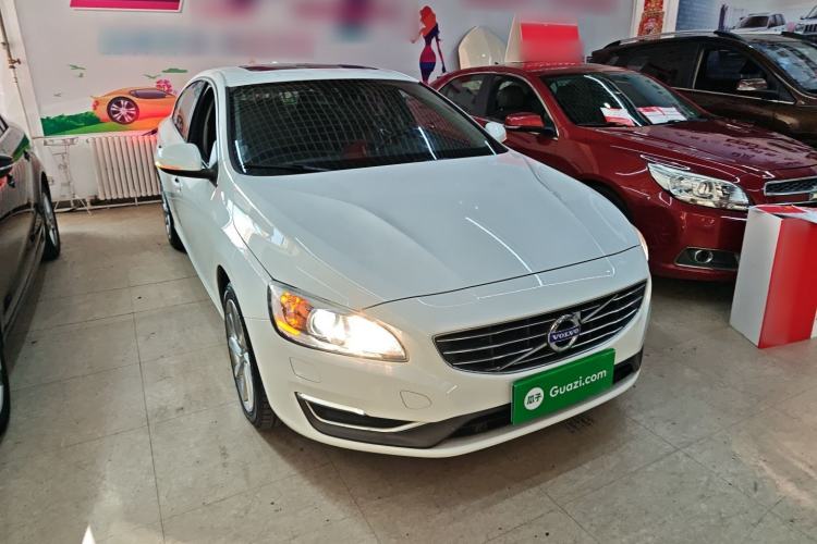 Used Volvo S60 2015 S60L 2.0T Zhiyuan Edition