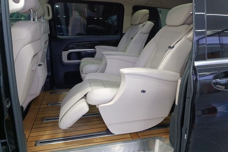 Used Mercedes-Benz V-Class 2018 V 260 L Prestige Extended Version China VI