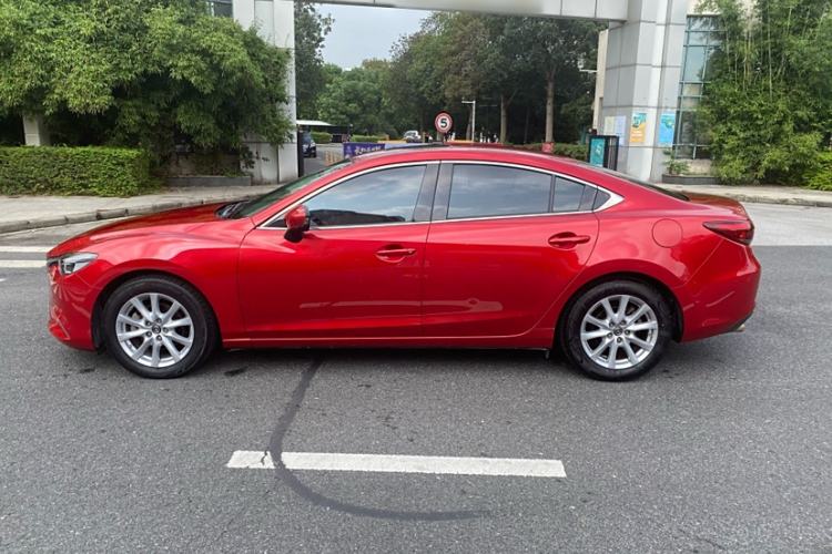 Used Mazda Atenza 2017 2.0L Blue Sky Luxury Edition
