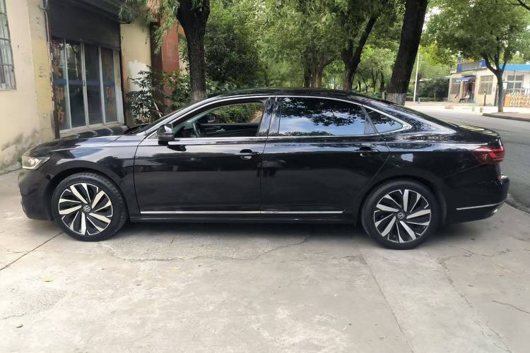 Used Volkswagen Passat 2022 330TSI Starry Elite Edition
