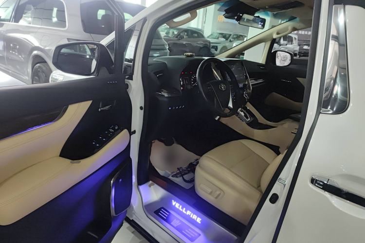 Used Toyota Vellfire 2020 Dual-Engine 2.5L Black Gold Limited Edition
