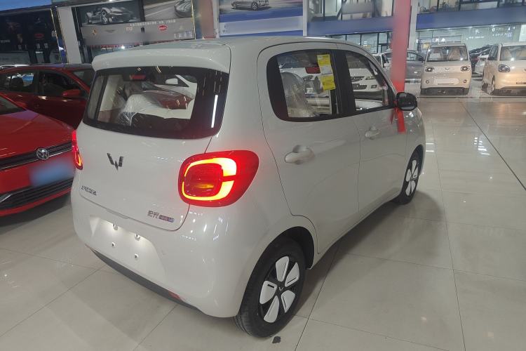 Used Wuling Hongguang MINIEV 2025 Four-Door Version Advanced Edition
