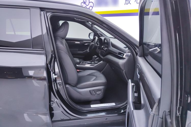 Used Toyota Crown Kluger 2022 2.5L HEV Four-Wheel Drive Flagship Edition
