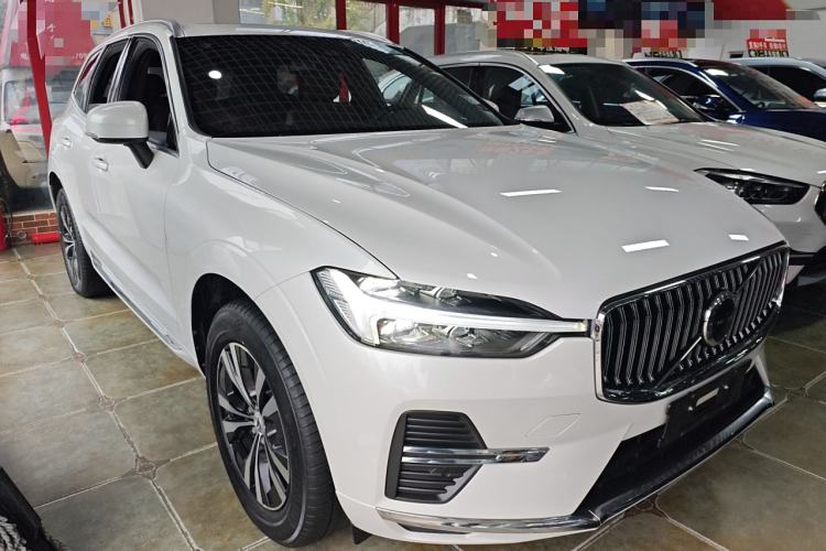 Used Volvo XC60 2023 B5 4x4 Smart Luxury Edition