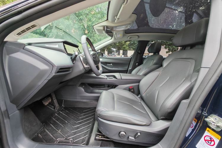 Used  SL03 2022 515 Pure Electric Version
