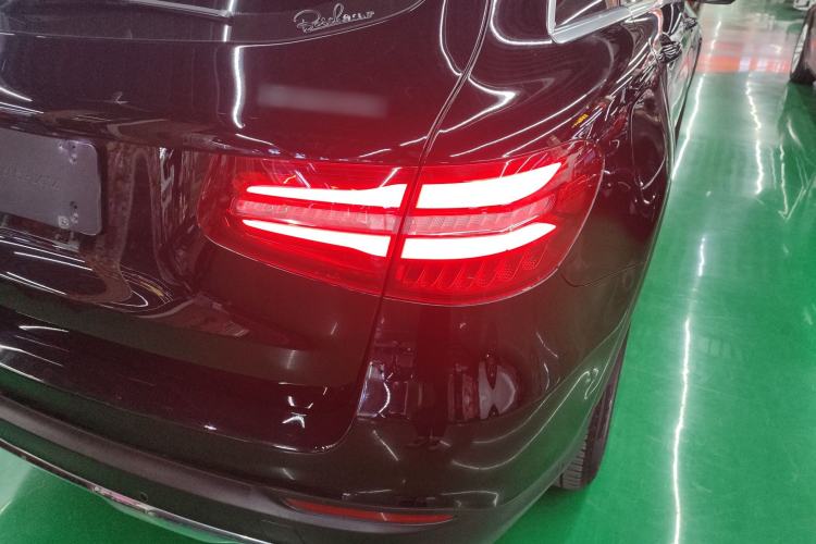 Used Mercedes-Benz GLC 2016 GLC 260 4MATIC Luxury Model
