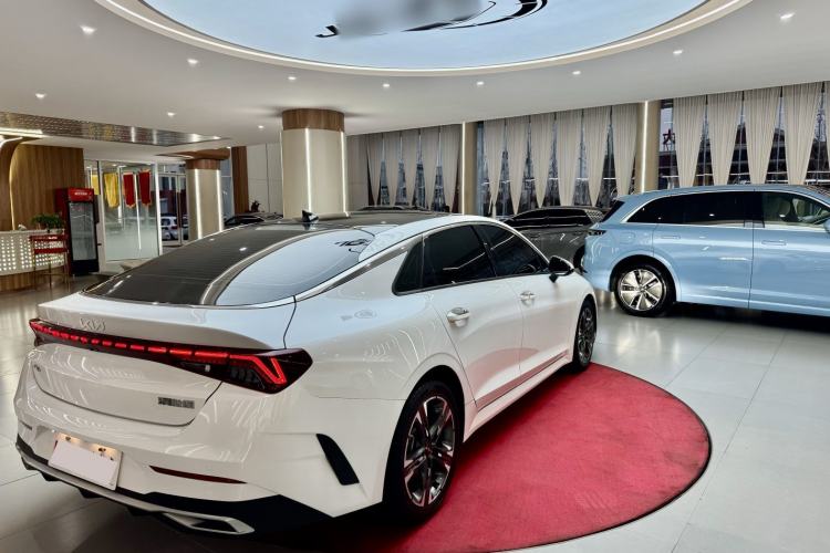 Used Kia K5 2021 270T CVVD Refreshed Edition
