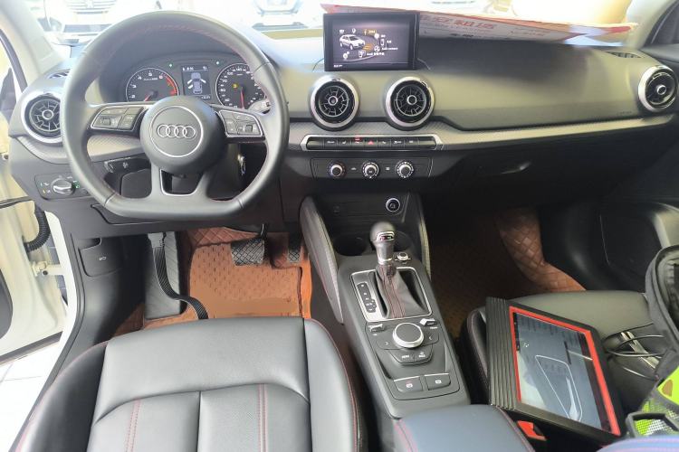 Used Audi Q2L 2022 35 TFSI Progressive Dynamic Edition
