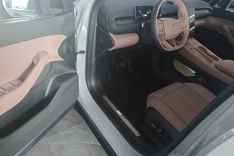 Used Nio EC6 2024 75 kWh
