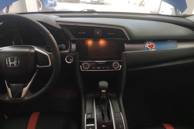 Used Honda Civic 2016 220TURBO CVT Luxury Edition
