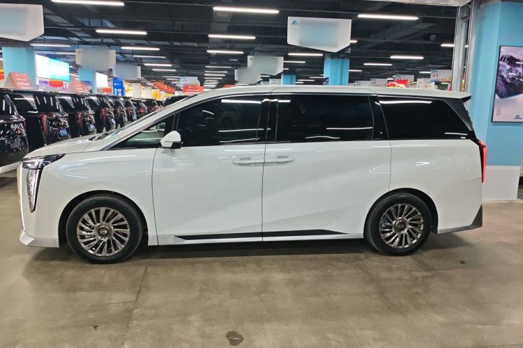 Used GAC Trumpchi M8 2023 Zongshi Series Dual-Motor YuZun Edition
