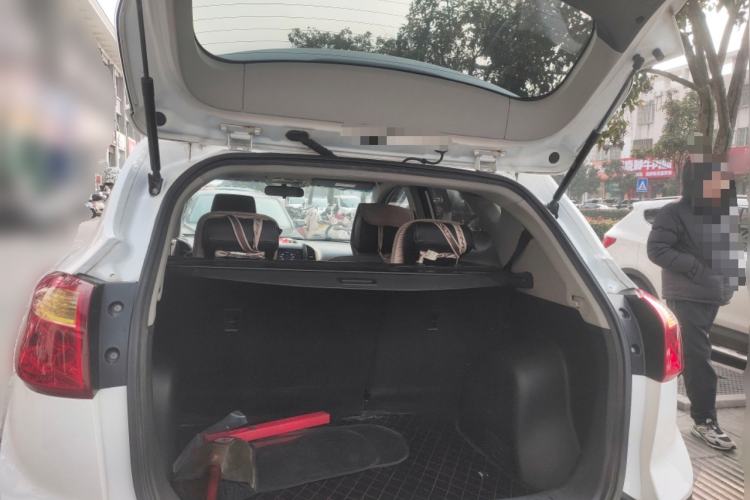 Used  Refine S3 2014 1.5L Manual Luxury Smart Model
