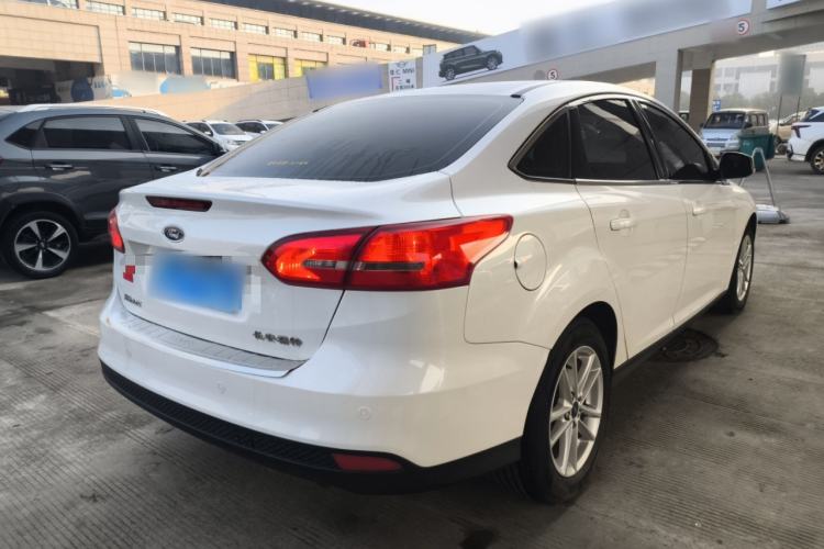 Used Ford Focus 2015 Sedan 1.6L Automatic Trend Model
