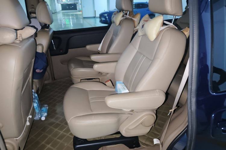 Used Buick GL8 2013 2.4L Executive Edition
