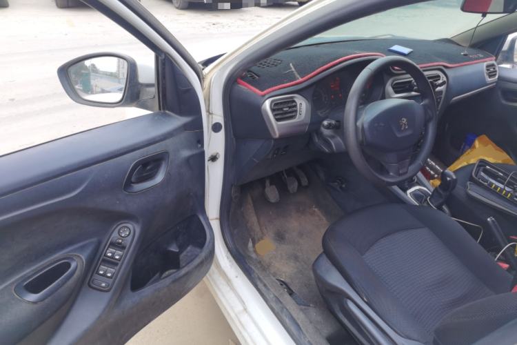 Used Peugeot 301 2014 1.6L Manual Comfort Edition