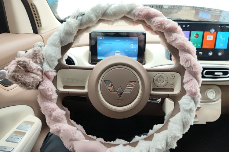 Used Wuling Hongguang MINIEV 2025 Four-Door Version Advanced Edition
