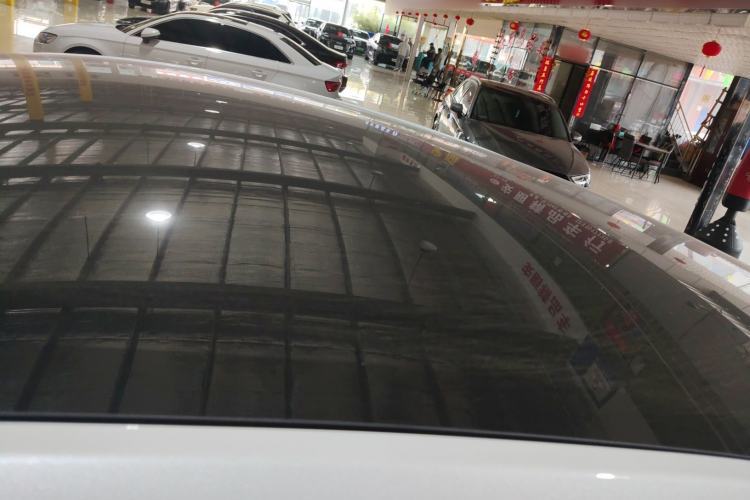 Used Tesla Model Y 2025 Rear-Wheel-Drive Version