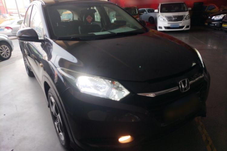 Used Honda Vezel 2016 1.8L CVT Front-Wheel Drive Pioneer Edition
