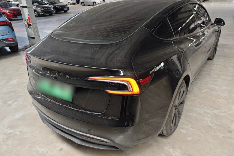Used Tesla Model 3 2023 Rear-Wheel-Drive Version