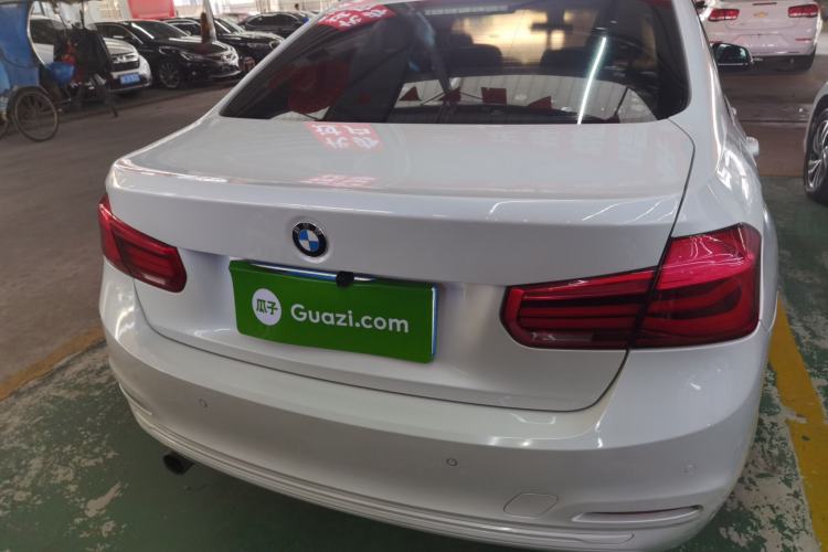 Used BMW 3 Series 2016 316i Fashion Model
