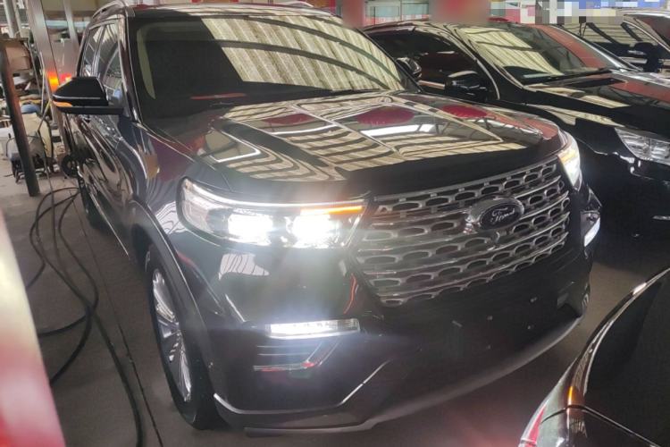 Used Ford Explorer 2020 EcoBoost 285 4x4 Titanium Edition 7-Seater
