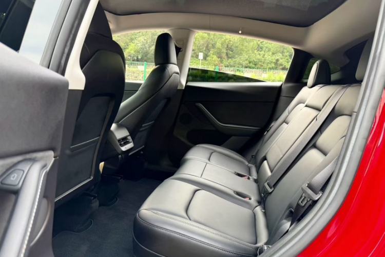 Used Tesla Model Y 2022 Revised Version Long-Range All-Wheel Drive