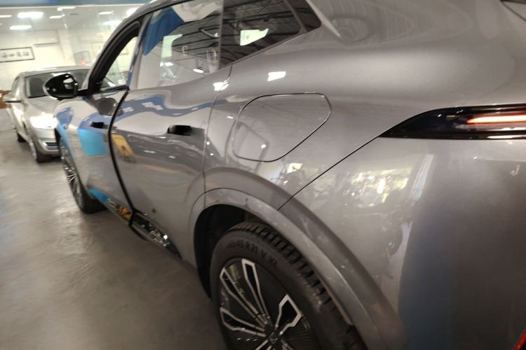 Used  07 2024 Max Extended-Range Edition
