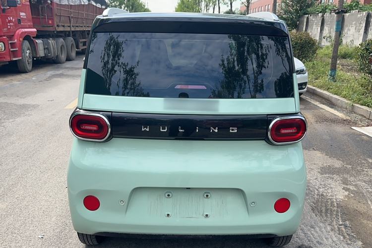 Used Wuling Hongguang MINIEV 2024 3rd Generation 215km Advanced Version
