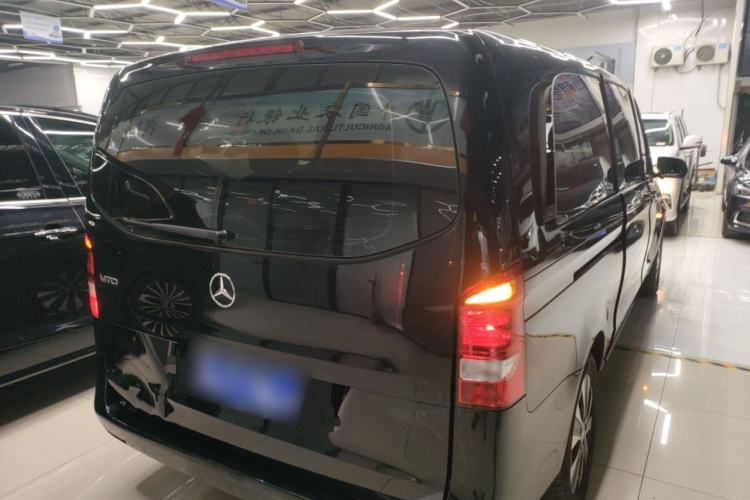 Used Mercedes-Benz Vito 2021 2.0T Elite Version 7 Seats