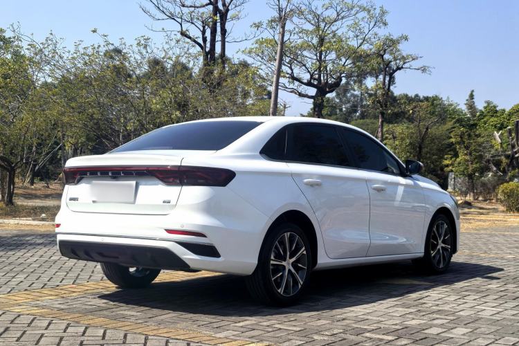 Used Geely Auto Emgrand 2023 4th Generation Champion Edition 1.5L CVT Prestige Model
