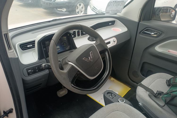 Used Wuling Hongguang MINIEV 2021 Macaron Fashion Edition Lithium-Ion Battery