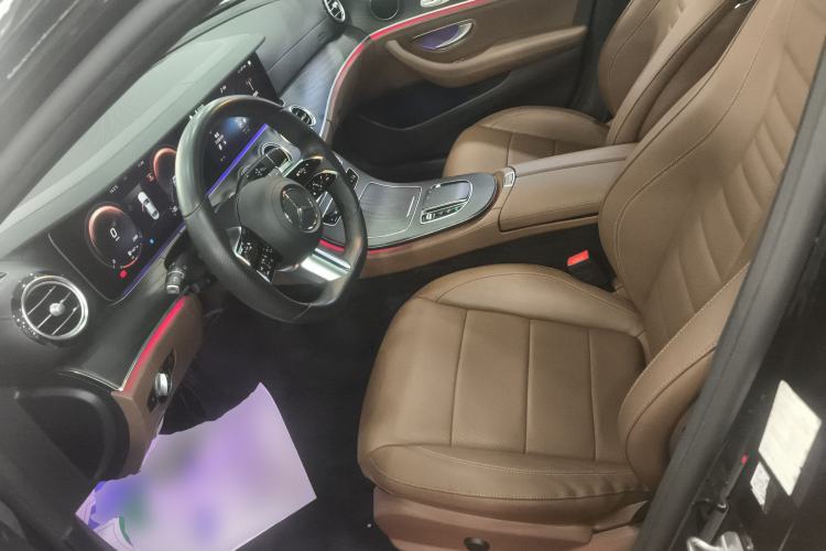 Used Mercedes-Benz E-Class 2022 Revised Version E 300 L Sporty and Stylish Edition
