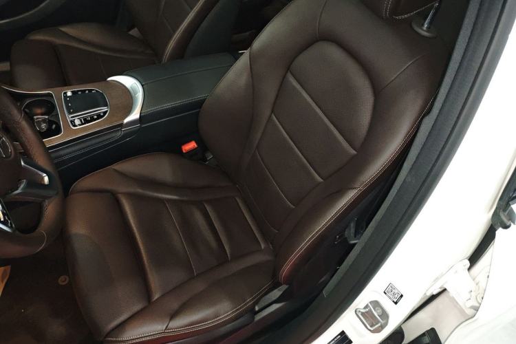 Used Mercedes-Benz GLC 2022 Facelift GLC 260 L 4MATIC Luxury Edition
