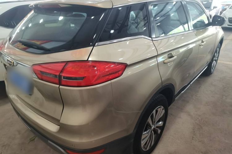 Used Geely Auto Emgrand X7 Sport 2016 2.0L Manual Smart Connect Version
