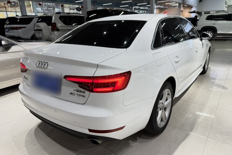 Used Audi A4L 2017 40 TFSI Fashion Model
