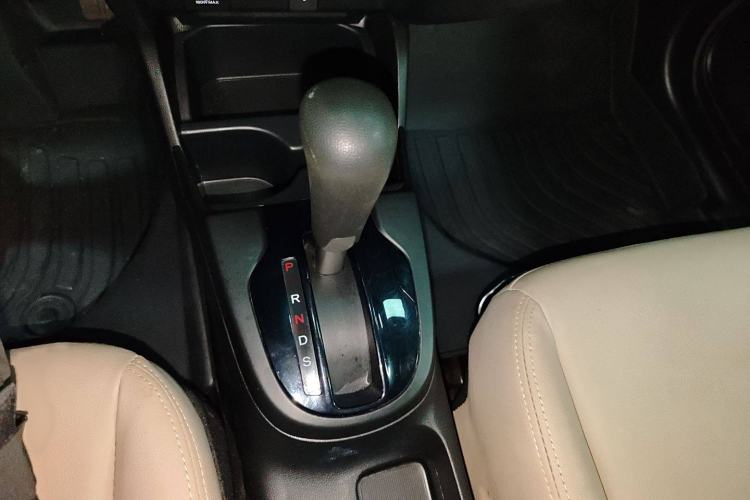 Used Honda Fit 2016 1.5L LXS CVT Comfort Sunroof Version
