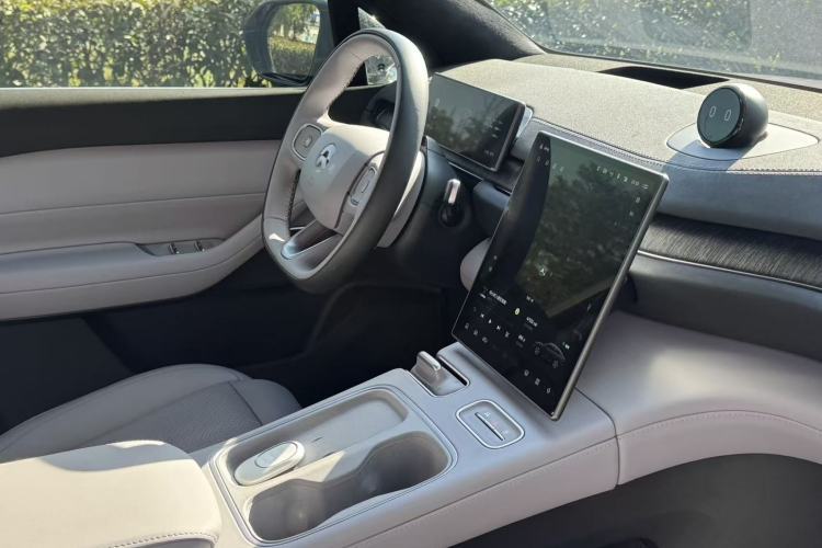 Used Nio EC6 2023 75 kWh
