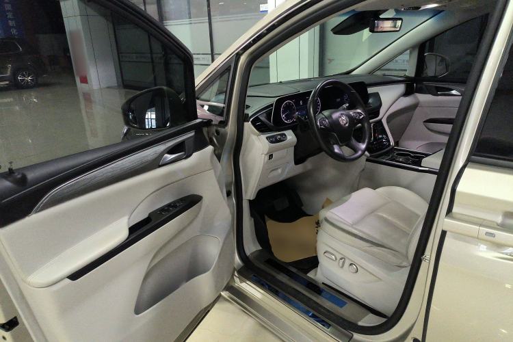 Used Buick GL8 2023 ES Lu Zun Deluxe Model
