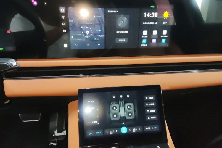 Used VOYAH PASSION 2024 PHEV Four-Wheel Drive Ultra-Long Range Flagship Model
