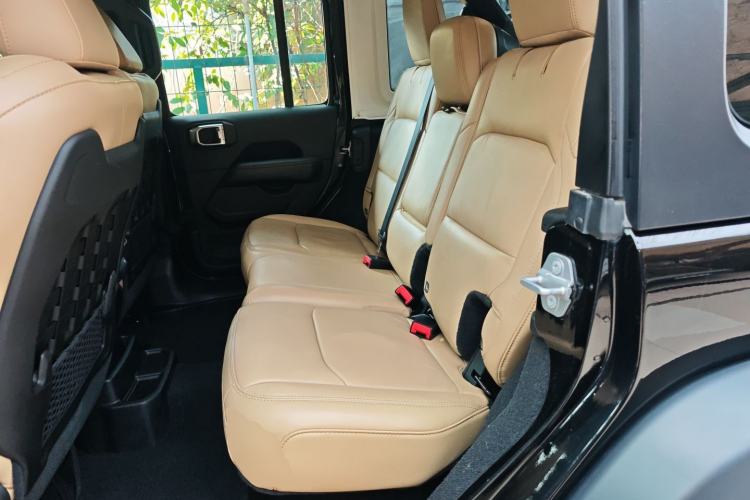 Used  Wrangler 2018 2.0T Rubicon Four-Door Edition
