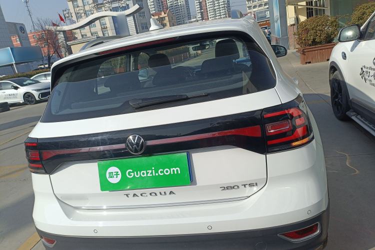 Used Volkswagen Tacqua 2021 280TSI DSG EnjoyPro Smart Connectivity Version